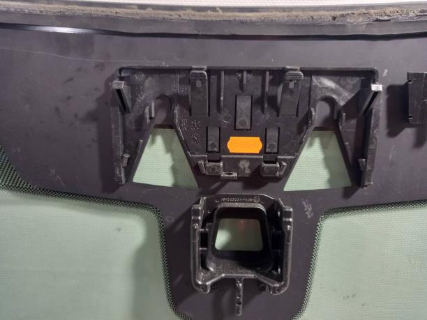 Лобовое стекло Land-Rover Range Rover Evoque L551 7046AGNCHMOVZ1E