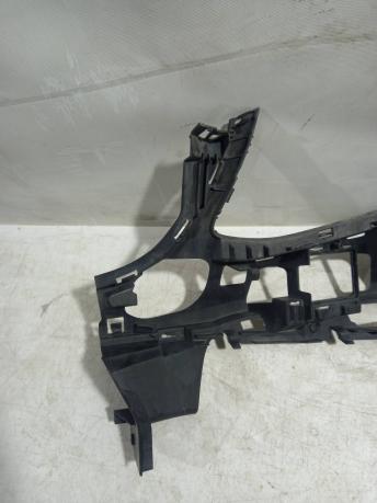 Кронштейн бампера переднего правый Mercedes W213 E A2138851065