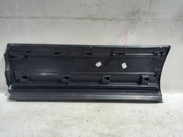 Молдинг двери задней правой Land Rover L551 K8D2274A48