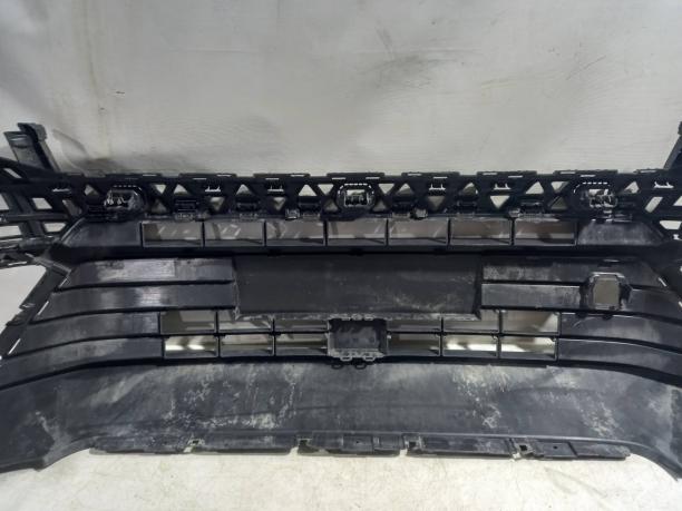 Бампер передний Volkswagen Crafter 7C0807221