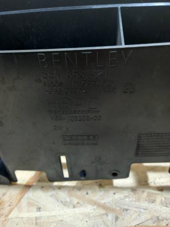 Воздуховод радиатора Bentley Bentayga 36A853321B