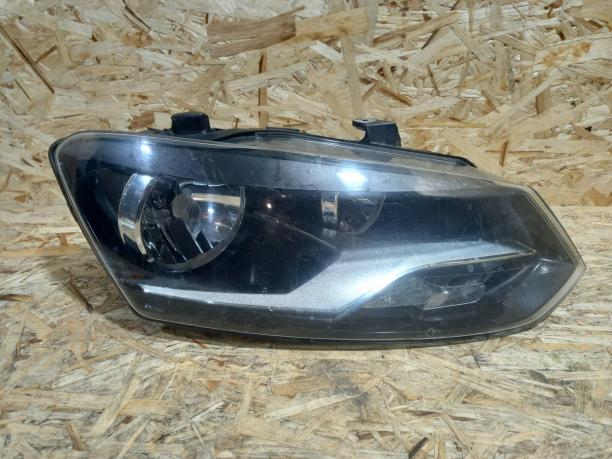 Фары передние правая Volkswagen Polo 5 6R1941008F