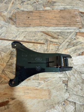 Кронштейн фары Land-Rover Freelander 2 L359 LR001538