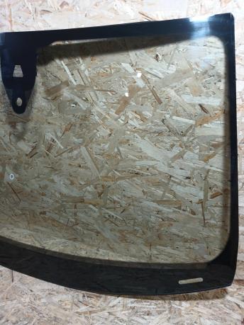Лобовое стекло Audi Q7 4MO845099D