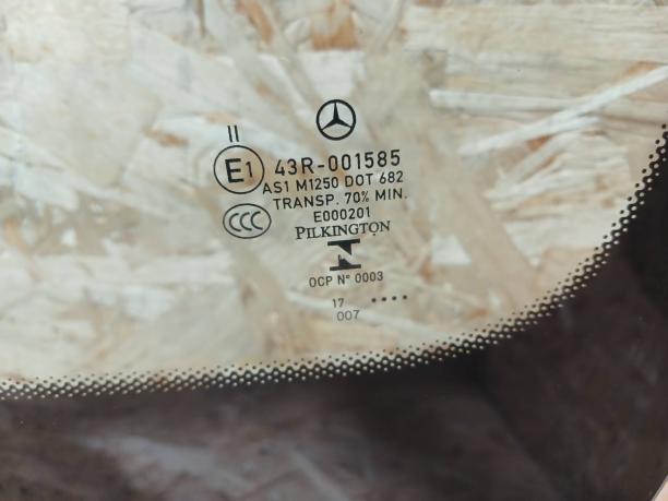 Лобовое стекло Mercedes W213 E A2136703401