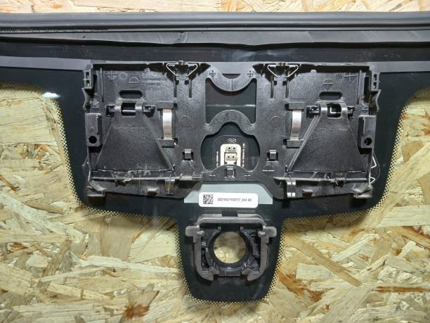 Лобовое стекло BMW X4 G02 51317409386