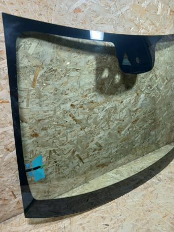 Лобовое стекло Mercedes W447 Vito A4476706600