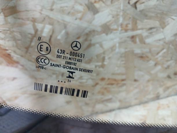 Лобовое стекло Mercedes W447 Vito A4476706600