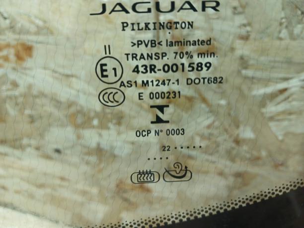 Лобовое стекло Jaguar F-Pace 4340AGACHMVZ
