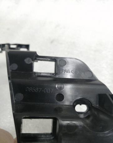 Кронштейн BMW X5 F15 51169267954