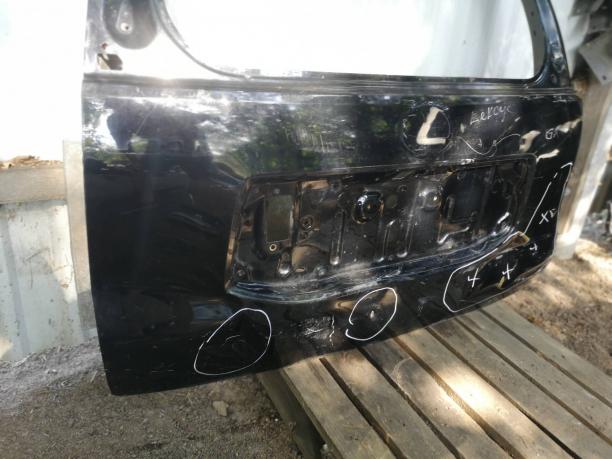 Крышка багажника Lexus GX 6700560F50