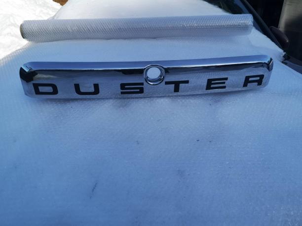 Накладка крышки багажника Renault Duster 848106442R