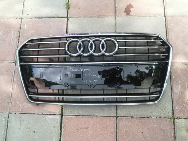 Решетка радиатора Audi A7 4G 4g8853651g