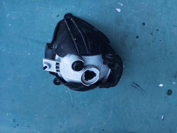 Фара противотуманная левая Chevrolet Captiva 96626980