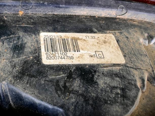 Фонарь задний правый Renault Logan 8200744759