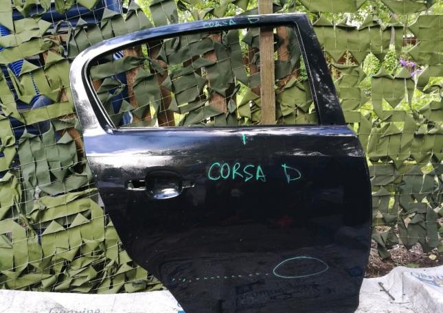 Opel Corsa D дверь задняя правая  