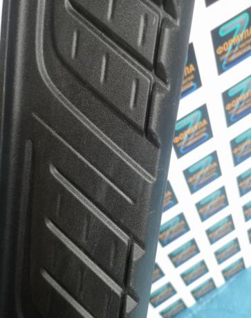 Накладка левой подножки Land Cruiser 200 2010-2012 PZ330-60210