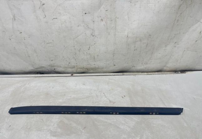 Накладка в салоне правая Kia Mohave 2008 872202J010