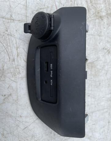 Блок aux usb Kia Soul 1 2009-2011 961202K000