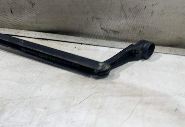 Дворник лобового стекла передний правый Hyundai 983601C000