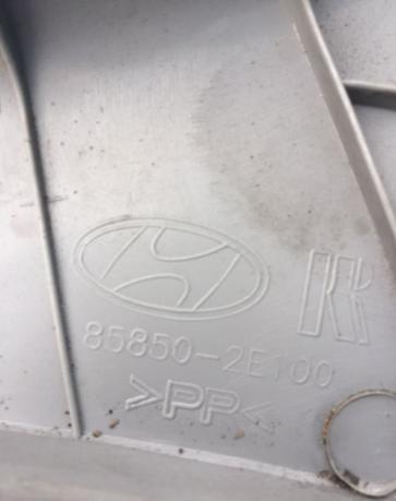 Обшивка стойки правая Hyundai Tucson 2004-2008 858502E100