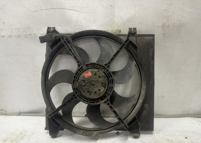 Вентилятор радиатора охлаждения Hyundai Santa Fe 1 2538026400