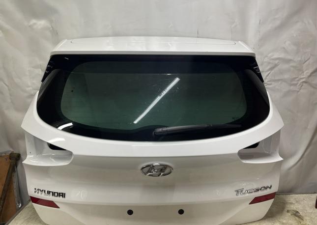 Крышка багажника сборе Hyundai Tucson 3 2018-2021 888103U210ED