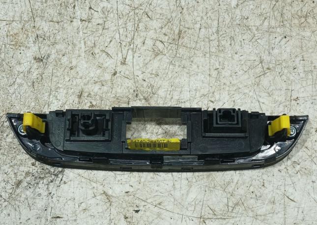 Накладка декоративная.Hyundai Ix 35 2013-2015 847402D400