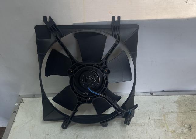 Вентилятор охлаждения Kia spectra OK2A115025F