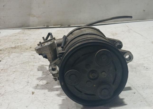 Компрессор. Hyundai Getz 2005-2011 1.1 л 977011C100