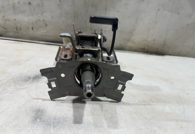 Рулевая колонка Hyundai Getz хетчбек 2010 563001C110