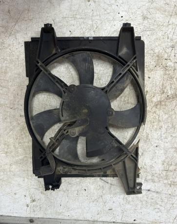 Вентилятор охлаждения радиатора Hyundai Elantra xd 977302D000