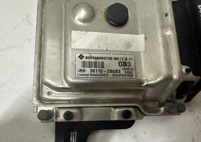 Блок управления двс Hyundai i30 2 2012-2015 39110-2BGB3