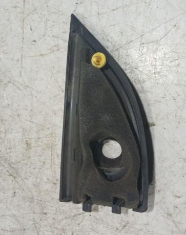 Накладка двери передняя. Hyundai Getz 2005-2011 876500B000