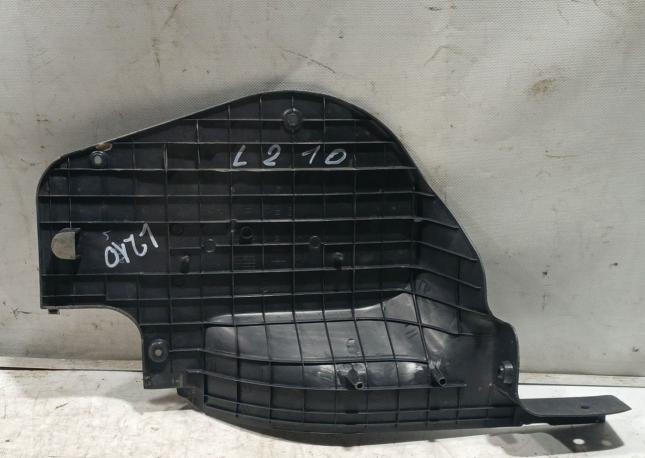 Накладка порога левая. Hyundai Getz 2005-2011 858751C000