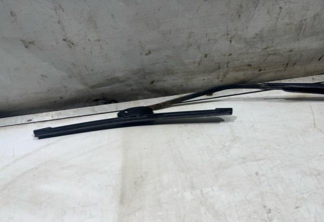 Дворник лобового стекла передний правый Hyundai 983601C000
