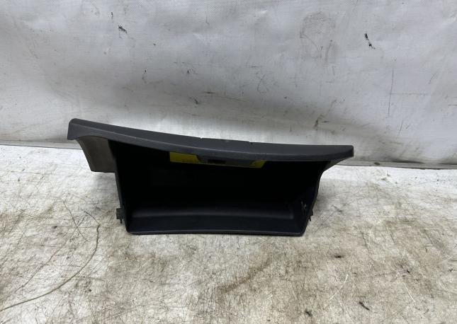 Бардачок Hyundai Elantra xd 2000-2008 845112D000