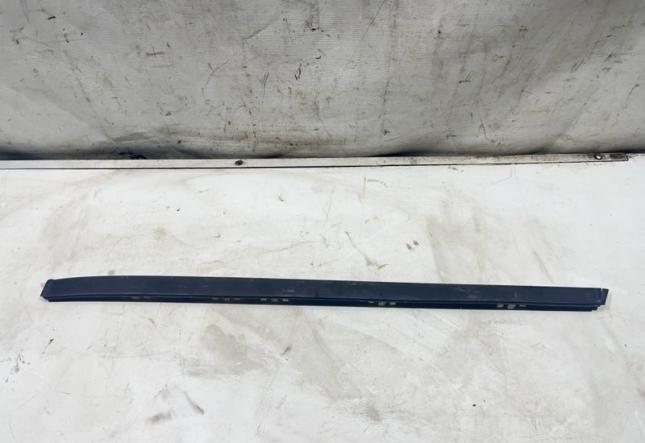 Накладка в салоне правая Kia Mohave 2008 872202J010
