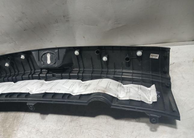 Обшивка багажника.Kia Sorento 2 XM 2009-2014 857702P500