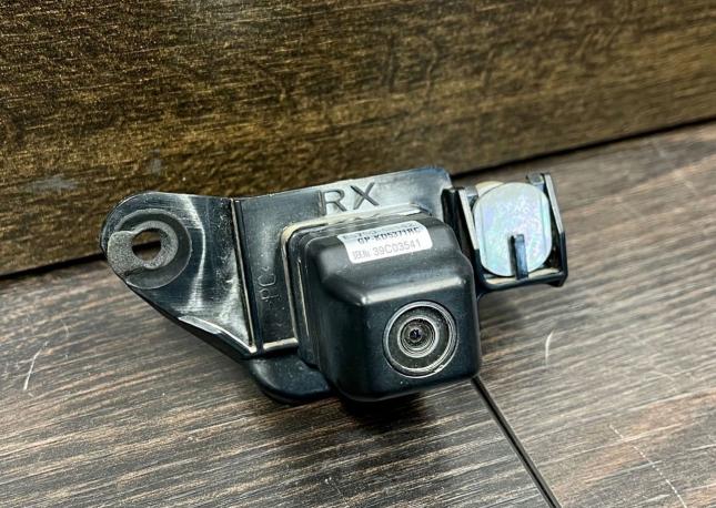 Камера заднего вида Lexus RX270 RX350 RX450h RX3 