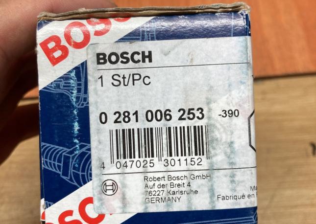 Клапан датчик Bosch 0281006253 057130764AE