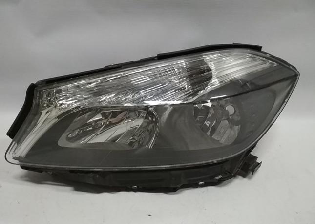 Фара левая Mercedes A176 1768203861