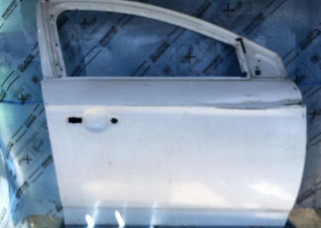 Передняя правая дверь Ford Mondeo 4 1778161
