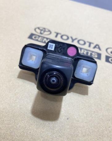 Камера заднего вида Toyota Rav 4 V 867B0-42030