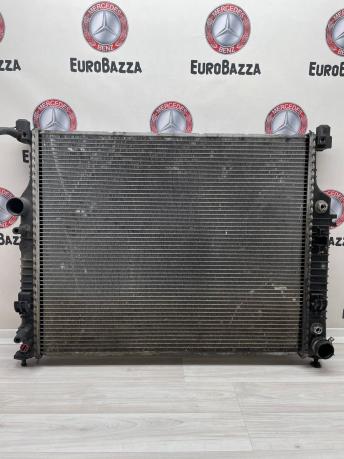 Радиатор охлаждения ДВС Mercedes X164 A2515000303