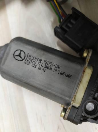 Стеклоподъемник передний левый Mercedes W215 2157200346