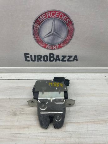 Замок крышки багажника Mercedes W203 Conversion A2037400235