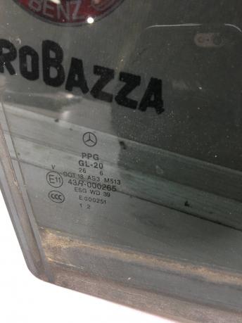 Заднее правое стекло Mercedes W251 2517350410