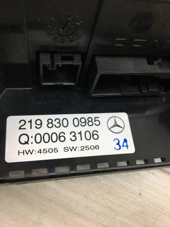 Блок климат контроля Mercedes W219 2198300985