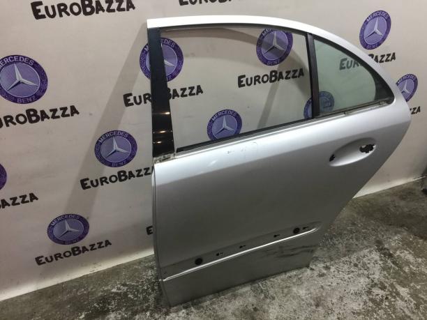 Дверь задняя левая Mercedes W211 A2117300105